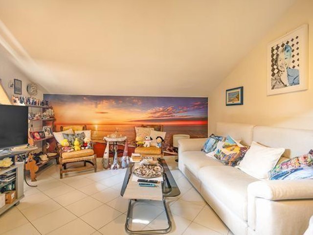 Quadrilocale in Vendita a Pisa, zona Marina di Pisa, 275'000&euro;, 107 m²