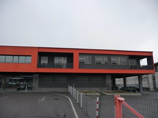 Appartamento in Vendita a Caselle Torinese, 225'000&euro;, 229 m²