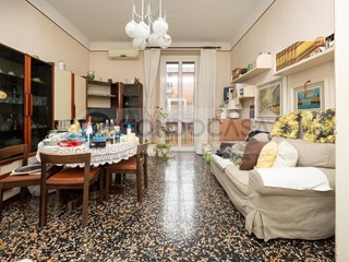 Bilocale in Vendita a Milano, 220'000&euro;, 60 m²