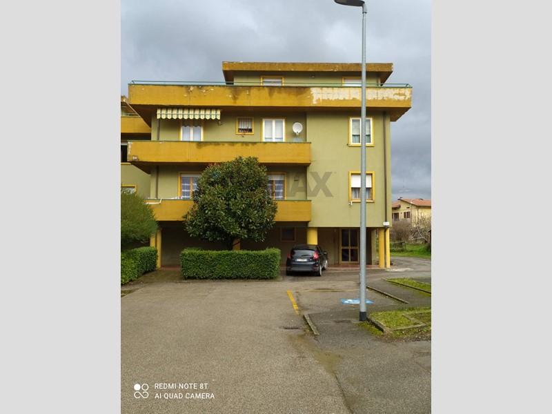 Quadrilocale in Vendita a Bibbiena, 78'000&euro;, 73 m²