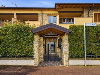 Trilocale in Vendita a Grezzago, 183'000&euro;, 84 m²