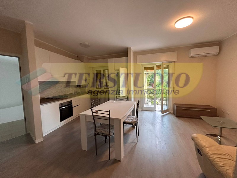 Bilocale in Affitto a Bonate Sotto, 650&euro;, 50 m²