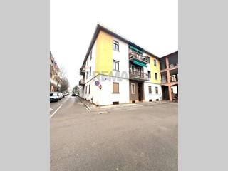 Bilocale in Vendita a Pavia, 118'000&euro;, 68 m²