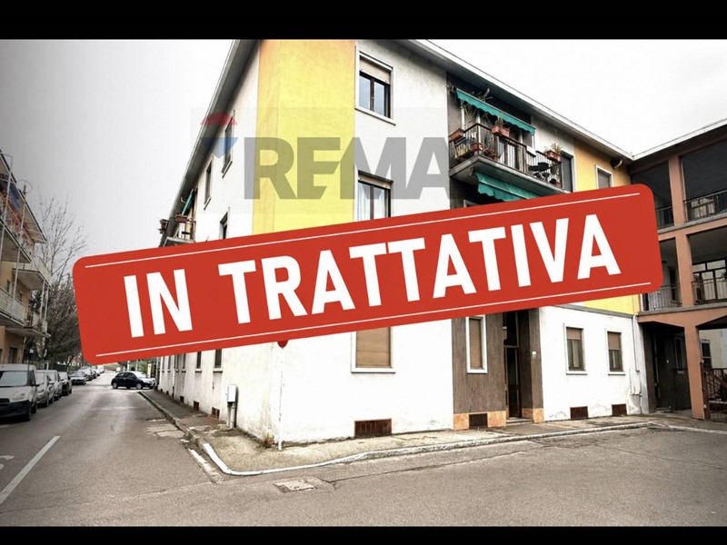 Bilocale in Vendita a Pavia, 118'000&euro;, 68 m²