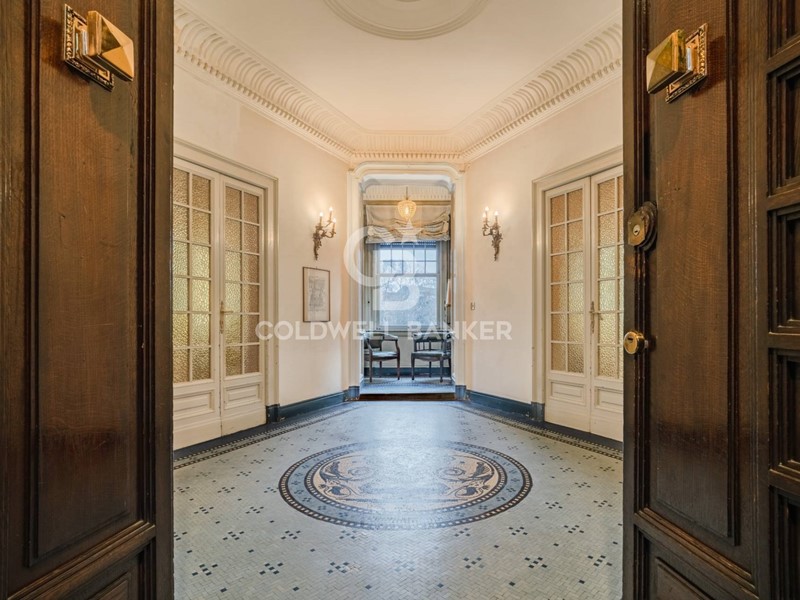 Appartamento in Vendita a Milano, 1'790'000&euro;, 264 m²