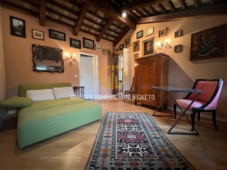 Appartamento in Vendita a Treviso, 750'000&euro;, 190 m²