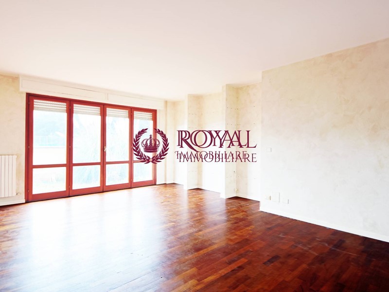 Appartamento in Vendita a Livorno, 580'000&euro;, 170 m²
