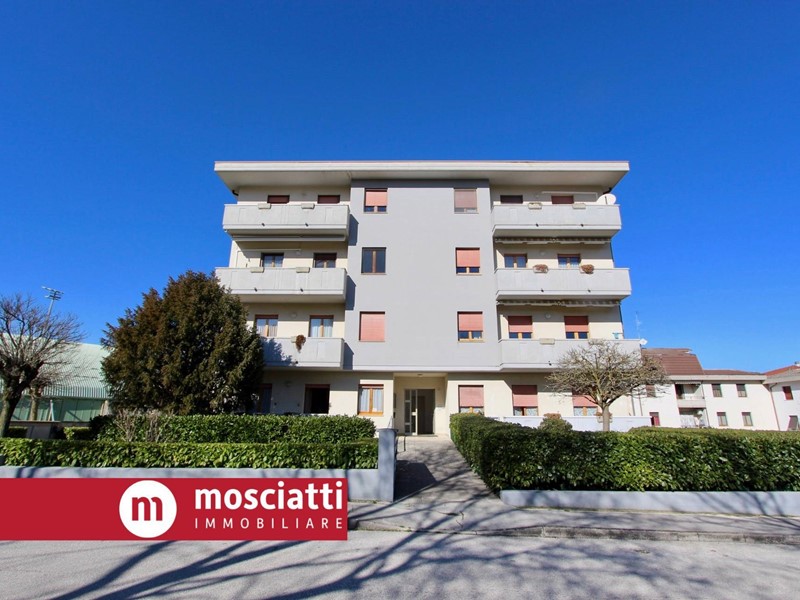 Appartamento in Vendita a Matelica, 138'000&euro;, 100 m²