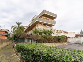 Appartamento in Vendita a Catania, 159'000&euro;, 128 m²