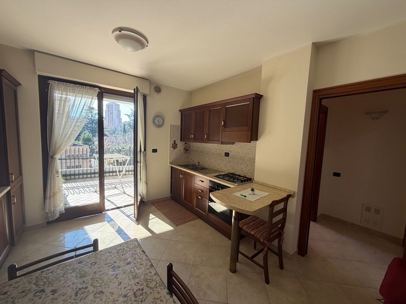 Bilocale in Affitto a Terni, 550&euro;, 60 m², arredato, con Box