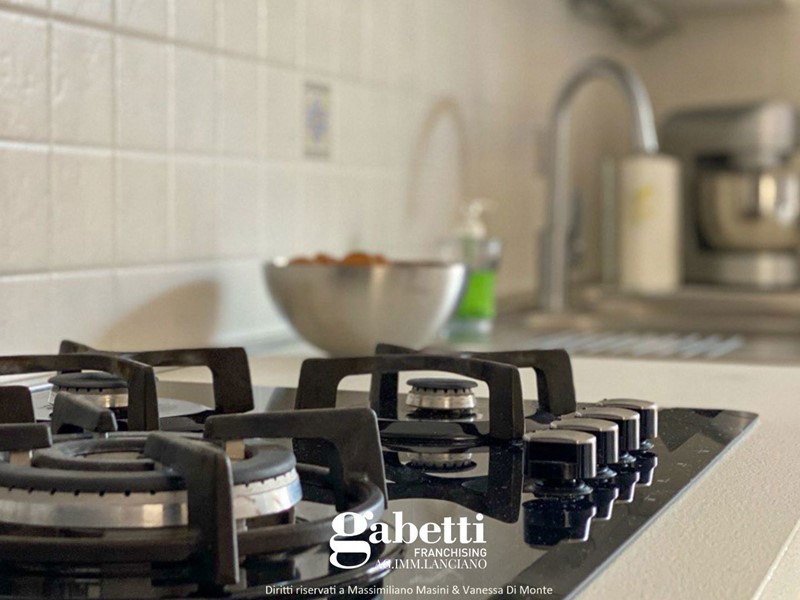 Attico in Vendita a Castel Frentano, 160'000&euro;, 116 m², con Box