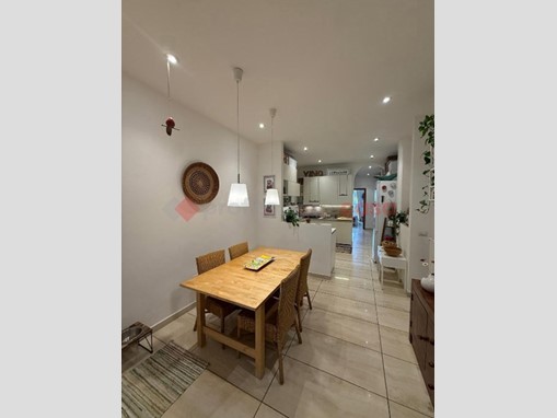 Trilocale in Vendita a Bari, 220'000&euro;, 89 m²