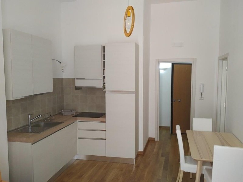 Bilocale in Affitto a Brindisi, 600&euro;, 60 m², arredato