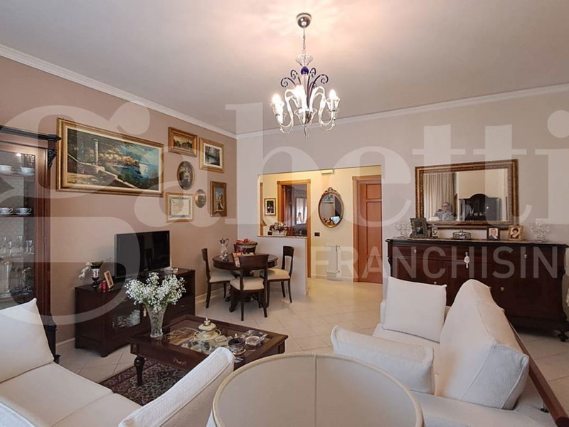 Quadrilocale in Vendita a Aci Castello, 198'000&euro;, 98 m²