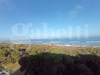 Quadrilocale in Vendita a Chioggia, 206'000&euro;, 88 m², arredato, con Box