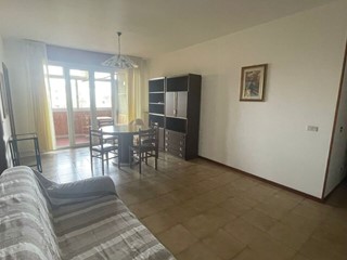 Trilocale in Affitto a Rimini, 700&euro;, 75 m², arredato, con Box