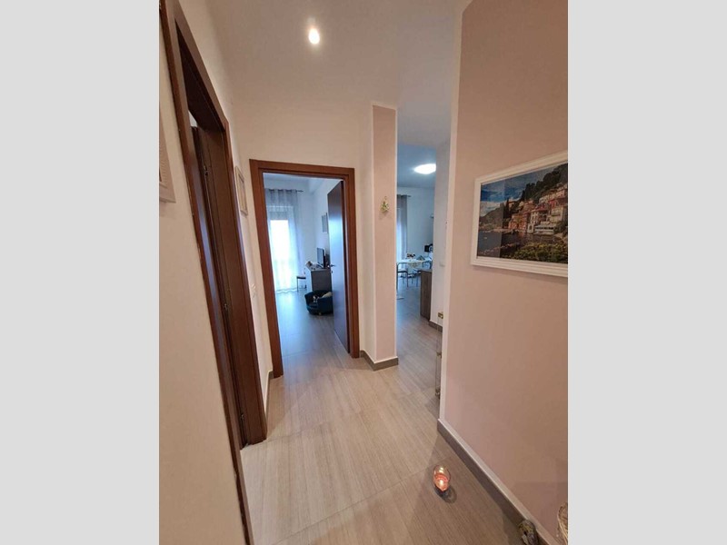 Trilocale in Vendita a Vezzano Ligure, 105'000&euro;, 68 m², arredato