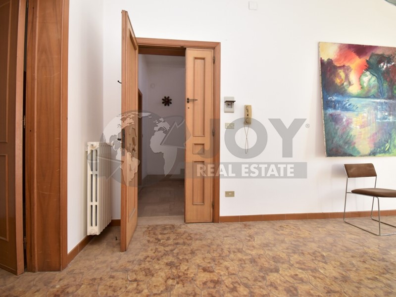 Appartamento in Vendita a Campi Salentina, 53'000&euro;, 140 m²