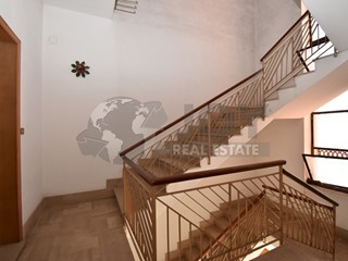 Appartamento in Vendita a Campi Salentina, 58'000&euro;, 145 m²