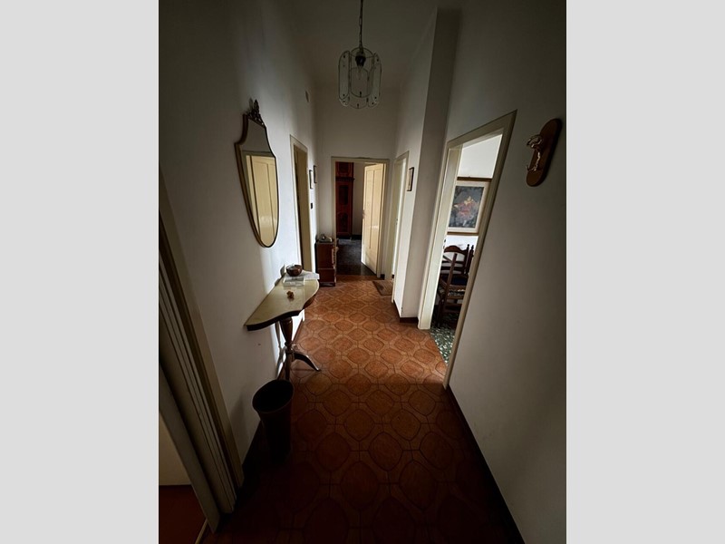 Trilocale in Vendita a Bologna, 265'000&euro;, 86 m², arredato