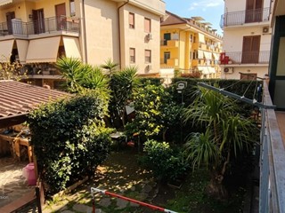 Quadrilocale in Vendita a Giugliano in Campania, 215'000&euro;, 100 m²