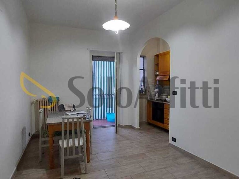 Quadrilocale in Affitto a Torino, zona Borgo Vittoria, 550&euro;, 80 m², arredato