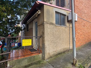 Appartamento in Vendita a Iglesias, zona Via Emilia, 58'000&euro;, 60 m²