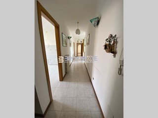 Appartamento in Vendita a Massa, 299'000&euro;, 122 m², con Box