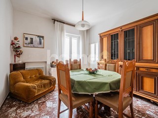 Trilocale in Vendita a Bologna, zona Borgo Panigale, 230'000&euro;, 83 m², con Box