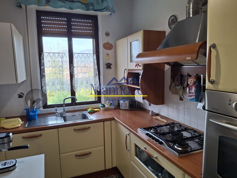 Quadrilocale in Vendita a Cascina, zona Casciavola, 180'000&euro;, 110 m²