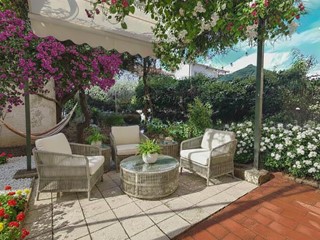 Bilocale in Vendita a Rosignano Marittimo, zona Rosignano Solvay, 165'000&euro;, 60 m²