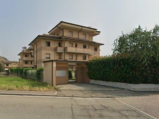 Trilocale in Vendita a Vigevano, 62'310&euro;, 132 m², con Box