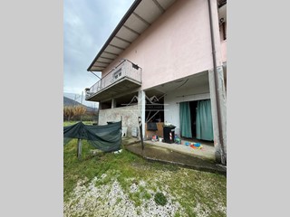 Trilocale in Vendita a Carrara, zona Avenza, 195'000&euro;, 70 m²