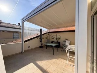 Attico in Vendita a Viareggio, 395'000&euro;, 160 m²