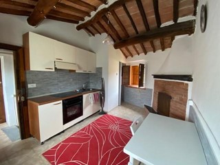 Bilocale in Affitto a Buti, zona La Croce, 450&euro;, 45 m², arredato