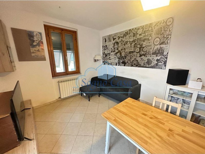 Quadrilocale in Vendita a Sarzana, zona Nave, 185'000&euro;, 185000 m², arredato