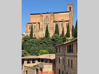 Trilocale in Affitto a Siena, 800&euro;, 75 m², arredato