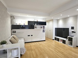 Appartamento in Vendita a Genova, 219'000&euro;, 90 m²