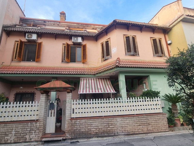 Appartamento in Vendita a Marcianise, 229'000&euro;, 240 m²