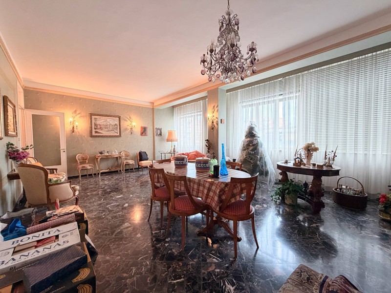 Appartamento in Vendita a Siracusa, 175'000&euro;, 182 m²