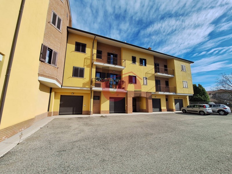 Appartamento in Vendita a Pietrelcina, 115'000&euro;, 110 m²