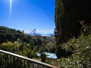 Trilocale in Vendita a Bordighera, 180'000&euro;, 75 m²