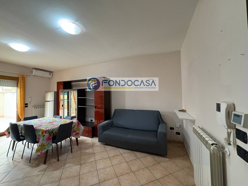 Trilocale in Affitto a Lecce, 800&euro;, 100 m²