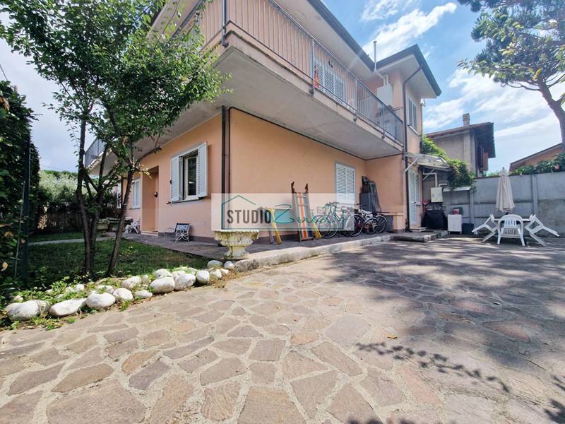 Trilocale in Vendita a Camaiore, 420'000&euro;, 122 m²