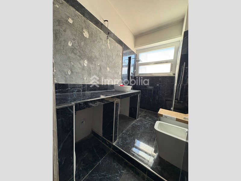 Appartamento in Vendita a Torino, 1'200'000&euro;, 150 m²