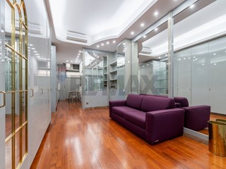 Bilocale in Vendita a Milano, 185'000&euro;, 67 m²