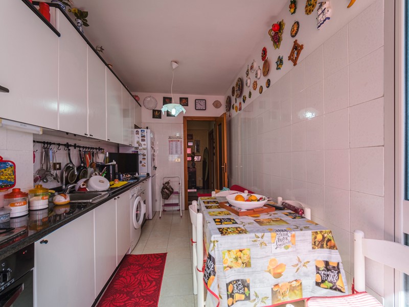 Quadrilocale in Vendita a Messina, 98'000&euro;, 108 m²