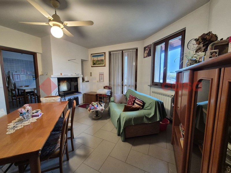 Quadrilocale in Vendita a Canegrate, 350'000&euro;, 170 m², con Box