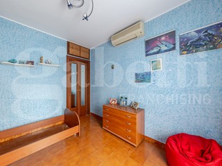 Quadrilocale in Vendita a Rozzano, 325'000&euro;, 110 m², arredato, con Box