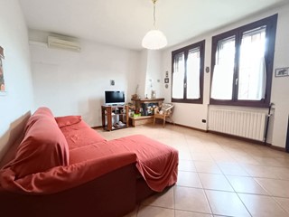 Quadrilocale in Vendita a Sasso Marconi, 315'000&euro;, 114 m², con Box